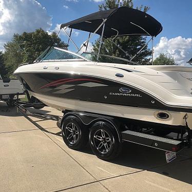 2005 Chaparral 236 ssi