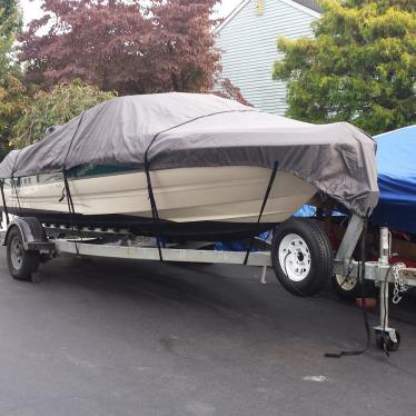 2000 Bayliner 1800 capri