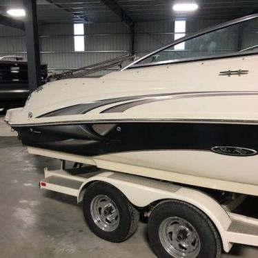 2003 Sea Ray 220 sundeck