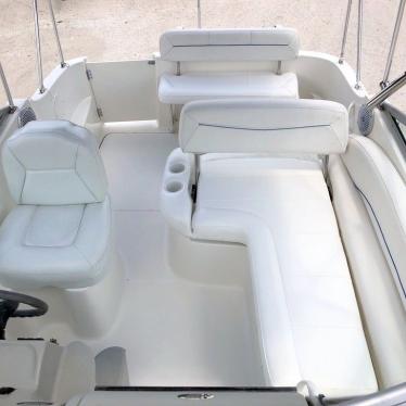 2010 Bayliner 245 cruiser