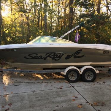 2004 Sea Ray