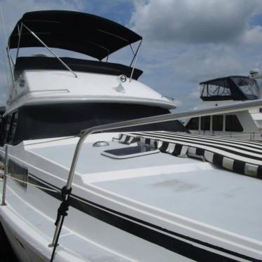 1990 Bayliner 3888 motoryacht