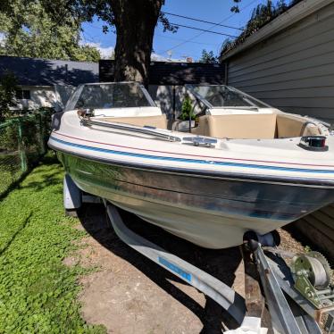 1988 Bayliner 1750