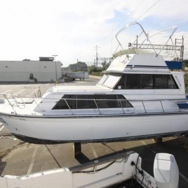 Marinette 32 Fly Bridge Sedan Cruiser 1989 for sale for $13,500 - Boats ...