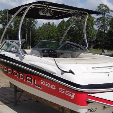 2004 Chaparral 220 ssi