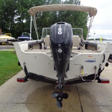 2013 Crestliner 1850 super hawk