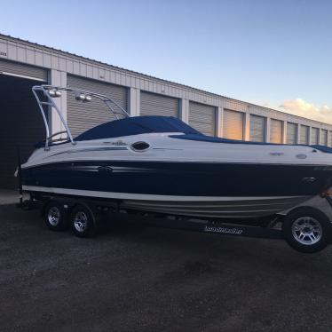 2007 Sea Ray sundeck 240