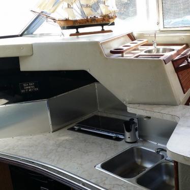 1983 Sea Ray flybridge