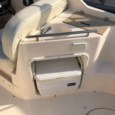 2006 Rinker fiesta vee