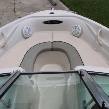 2005 Sea Ray 185 sport