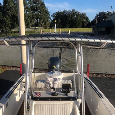 1999 Wellcraft 210 fisherman