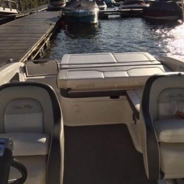 2012 Sea Ray 240 sundeck