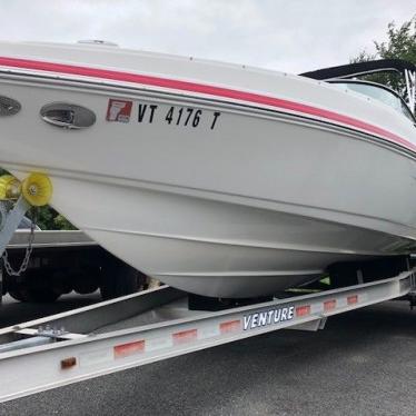 2011 Rinker captiva 226