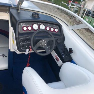 1993 Wellcraft nova spyder