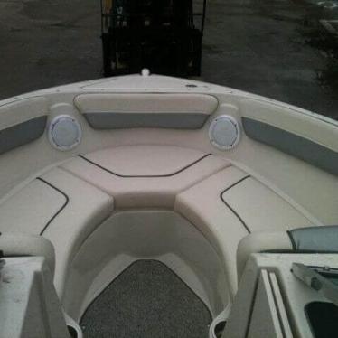 2010 Sea Ray 210 select