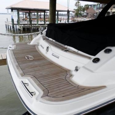 2012 Sea Ray 250 slx