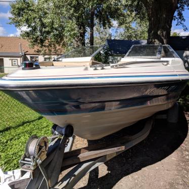 1988 Bayliner 1750