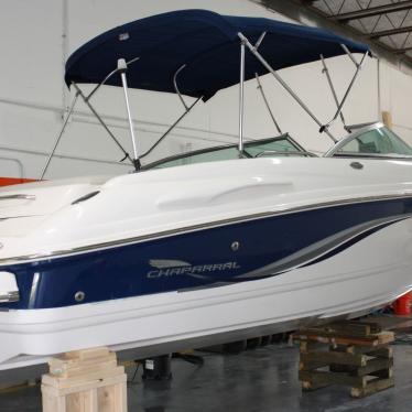 2004 Chaparral 220 ssi