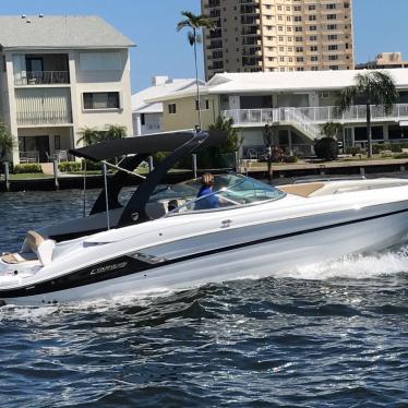 2016 Cruisers sport series 298 bow rider