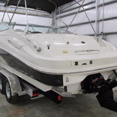 2004 Sea Ray 270 sundeck