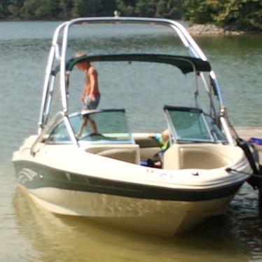 2004 Sea Ray sea ray 180 sport