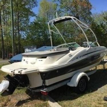 2010 Sea Ray 21