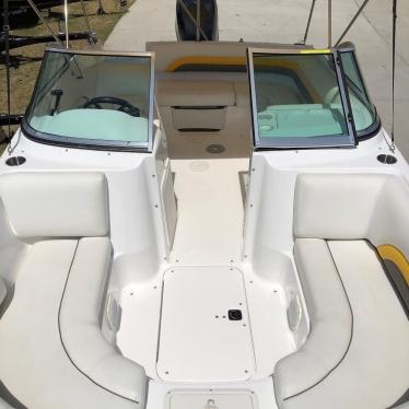 2013 Hurricane sundeck 187