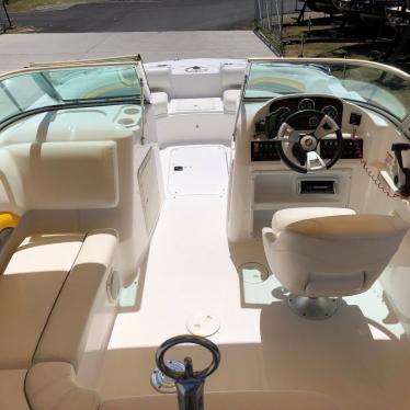 2013 Hurricane sundeck 187