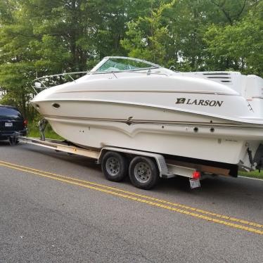 2004 Larson 274 cabrio