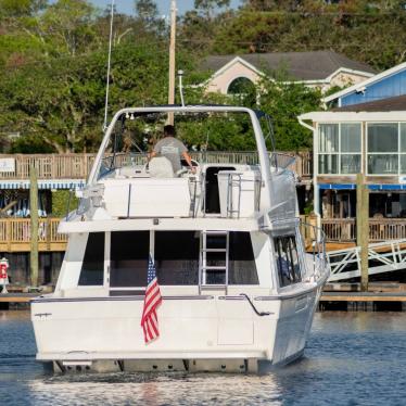 1999 Bayliner 4788 pilot house motoryacht