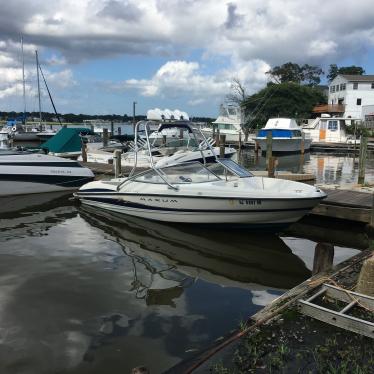 2004 Maxum sc wake boat