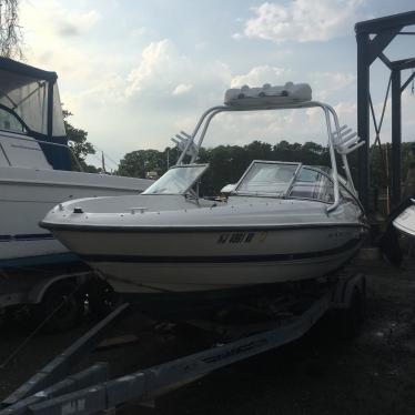 2004 Maxum sc wake boat