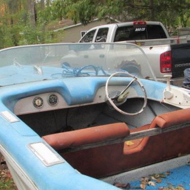 1959 Glastron power boat