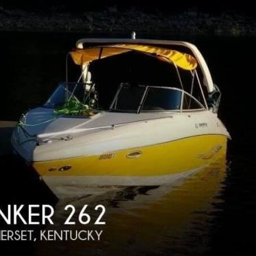 2006 Rinker 262