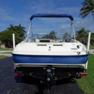 2005 Bayliner capri 212