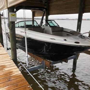 2012 Sea Ray 250 slx quiet ride