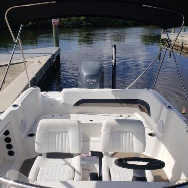 2012 Hurricane 231 sun deck