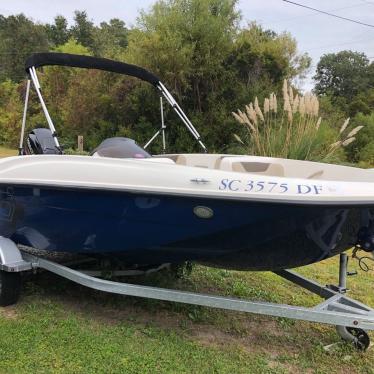 2017 Bayliner element e16