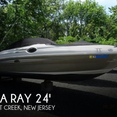 2008 Sea Ray 240 sun deck