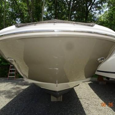 2008 Sea Ray 240 sun deck