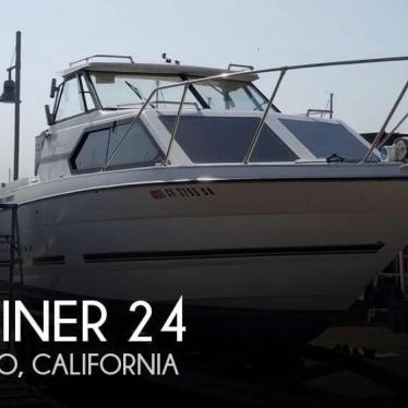 1997 Bayliner 24