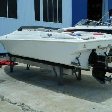 1998 Wellcraft scarab 22