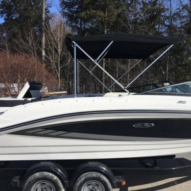 2016 Sea Ray 210 spx