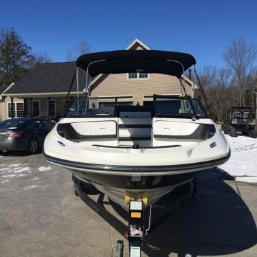 2016 Sea Ray 210 spx