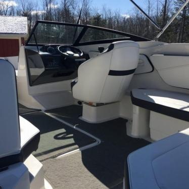 2016 Sea Ray 210 spx