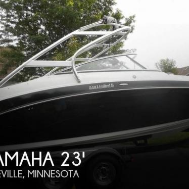 2011 Yamaha 242 limited s