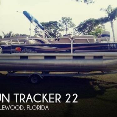 2013 Sun Tracker 22