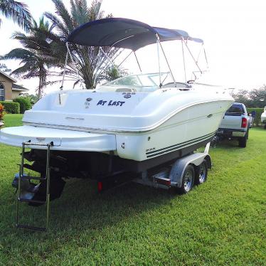 2007 Sea Ray 225 weekender