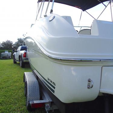 2007 Sea Ray 225 weekender