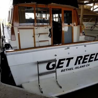 1989 Bayliner 3888 double cabin flybridge